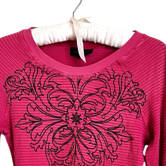 Althea Long Sleeve Graphic Print Top - Picture 3 of 9